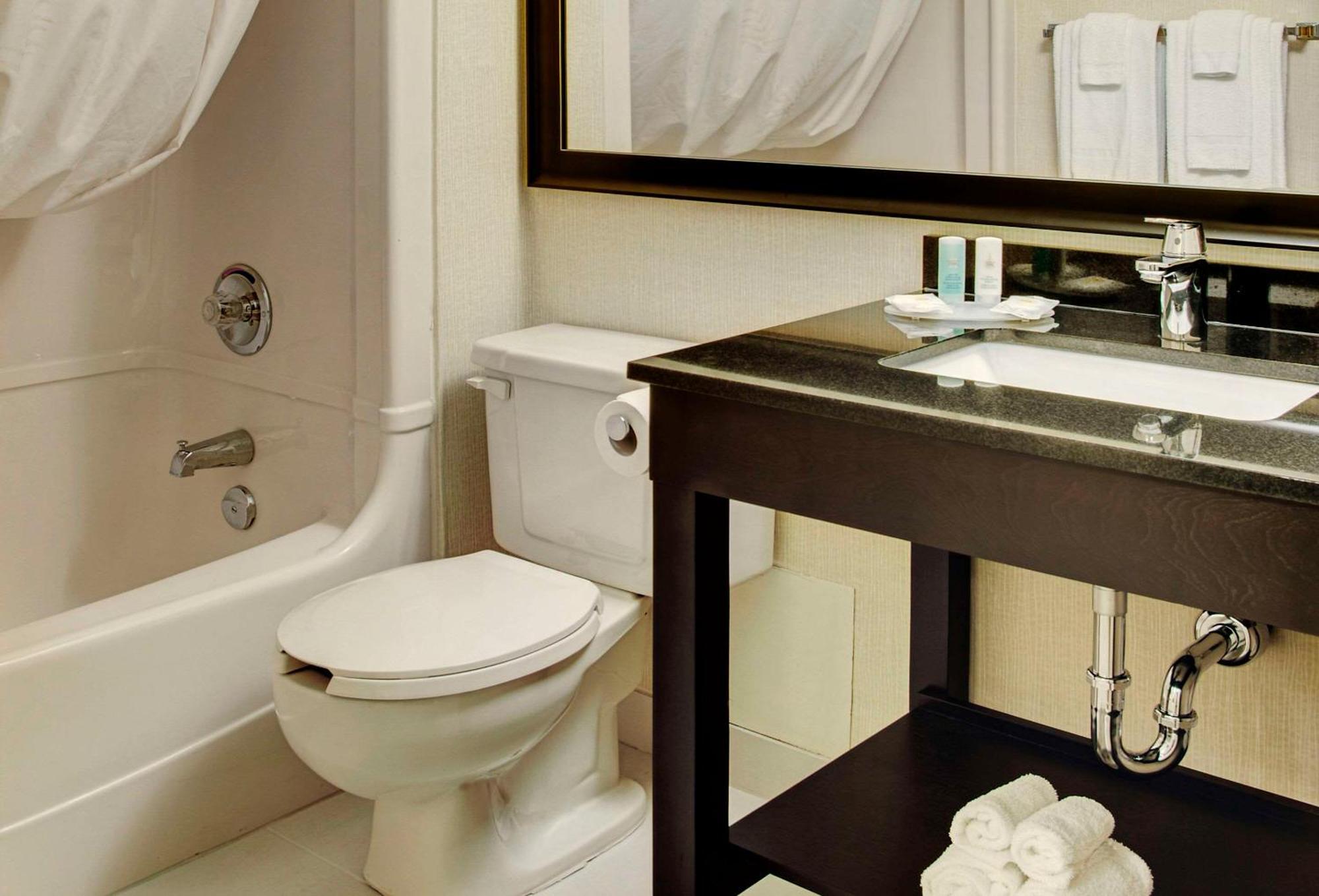 Comfort Inn Drummondville Buitenkant foto