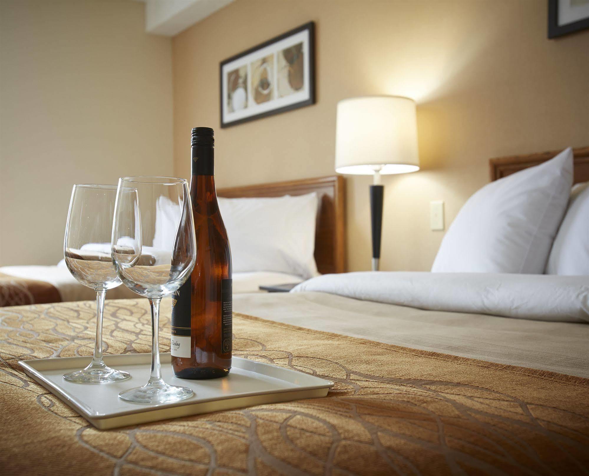 Comfort Inn Drummondville Buitenkant foto