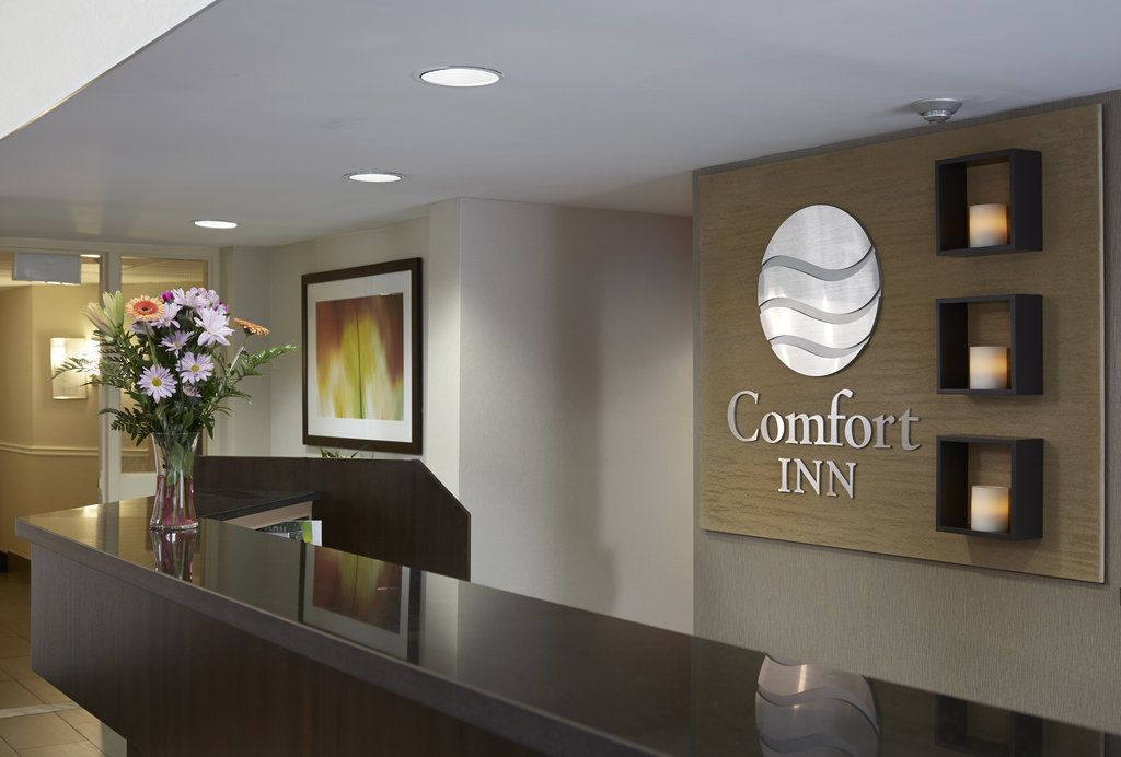 Comfort Inn Drummondville Buitenkant foto